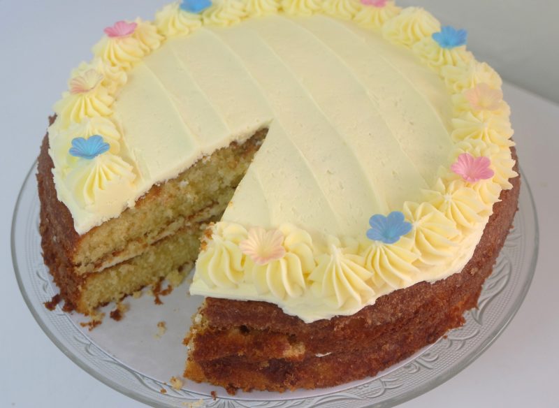 Lemon and Elderflower Cake - Image 4